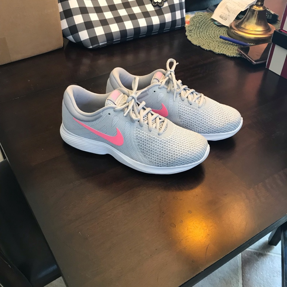 SOLD New Nike Revolution 4.  Size 8.5 Wide